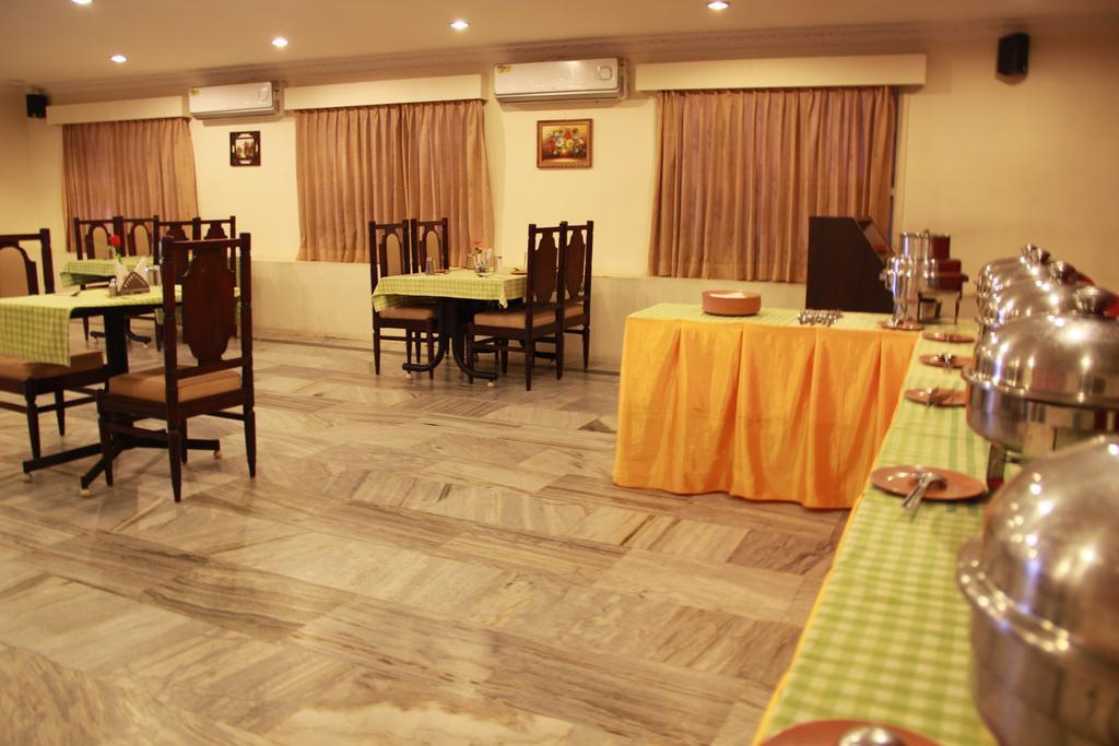 Senthil Residency Hotel Dindigul Exterior foto