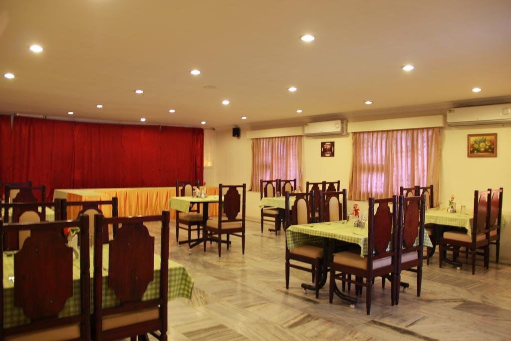 Senthil Residency Hotel Dindigul Exterior foto